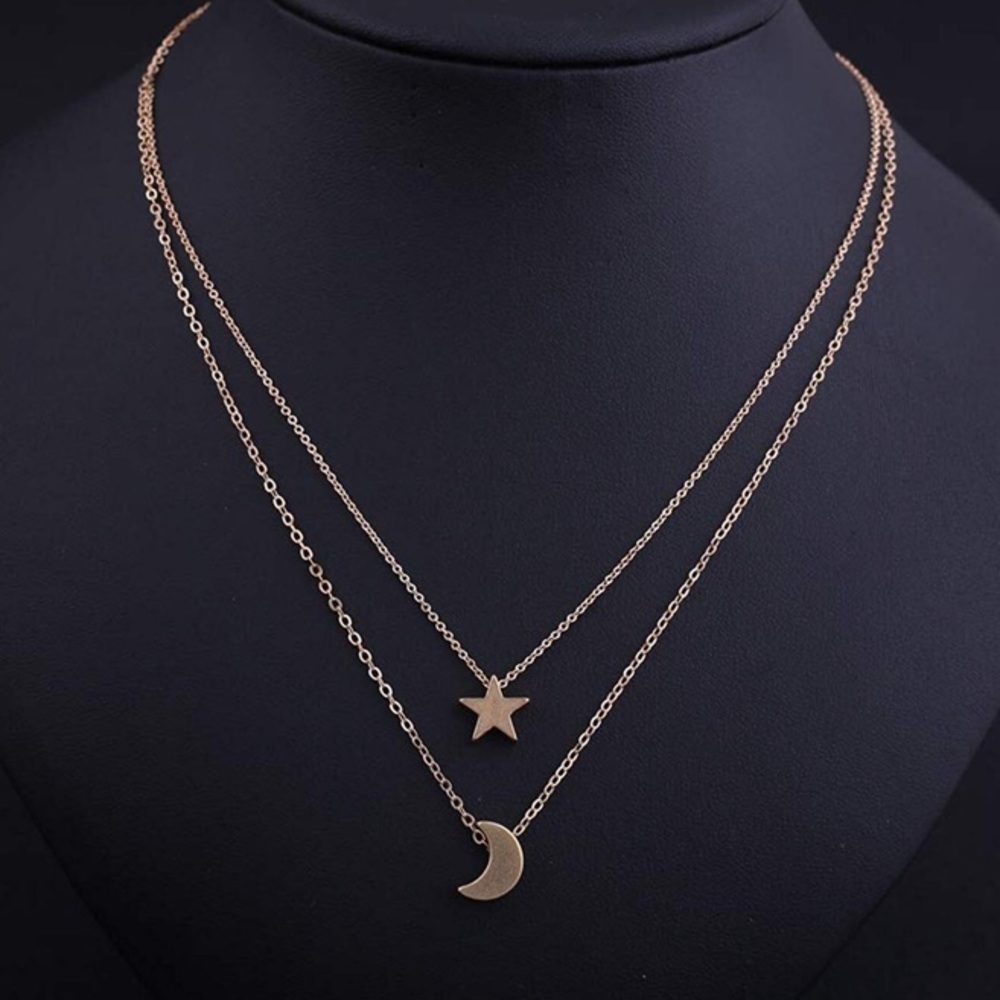 💋4/$25💋⭐️Precious Star/Moon Faux Double Necklace